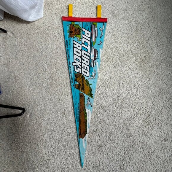 Vintage Picured Rocks Pennant - Picture 6 of 7